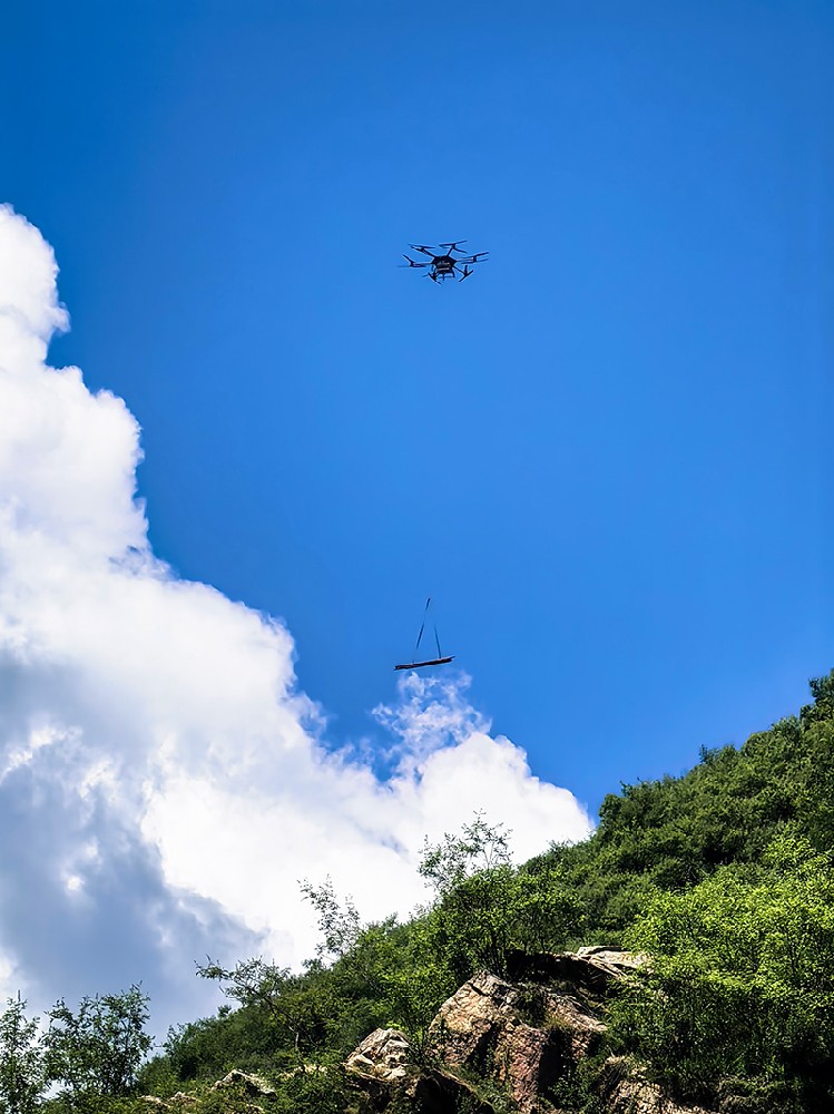 Exploration Equipment Lifting Case in Xiangxi, Hunan
